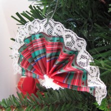 Victorian fan Christmas ornament